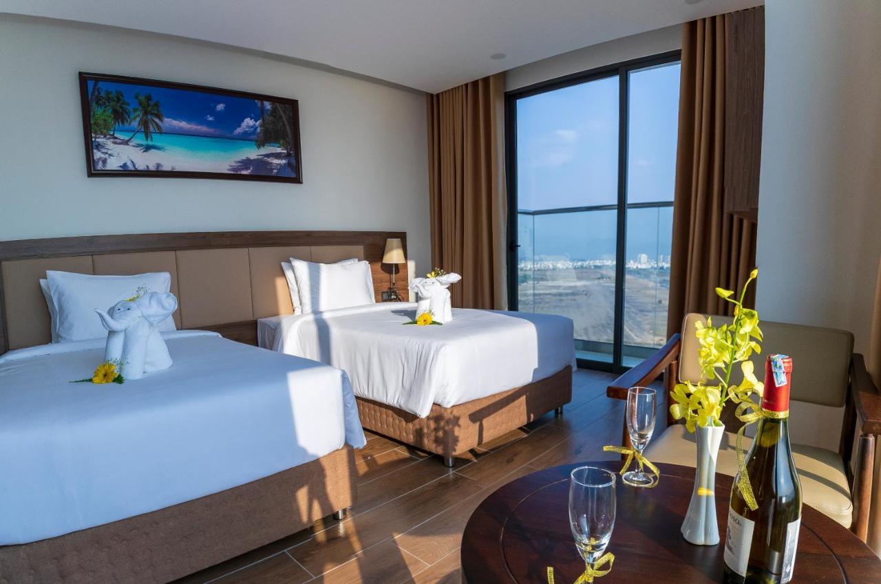 Miracle Luxury Nha Trang Exterior foto