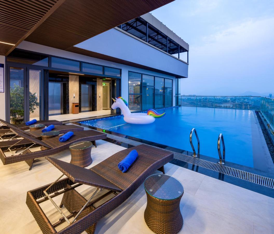 Miracle Luxury Nha Trang Exterior foto