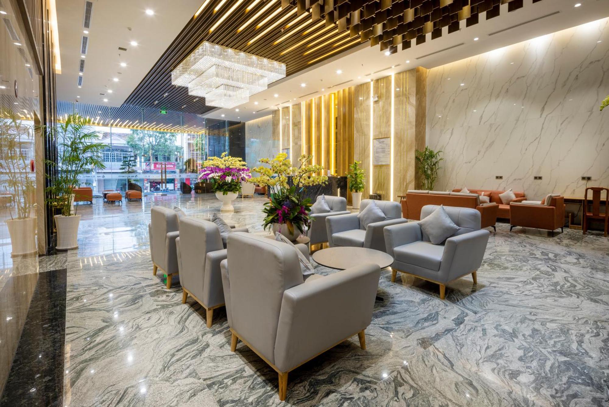 Miracle Luxury Nha Trang Exterior foto