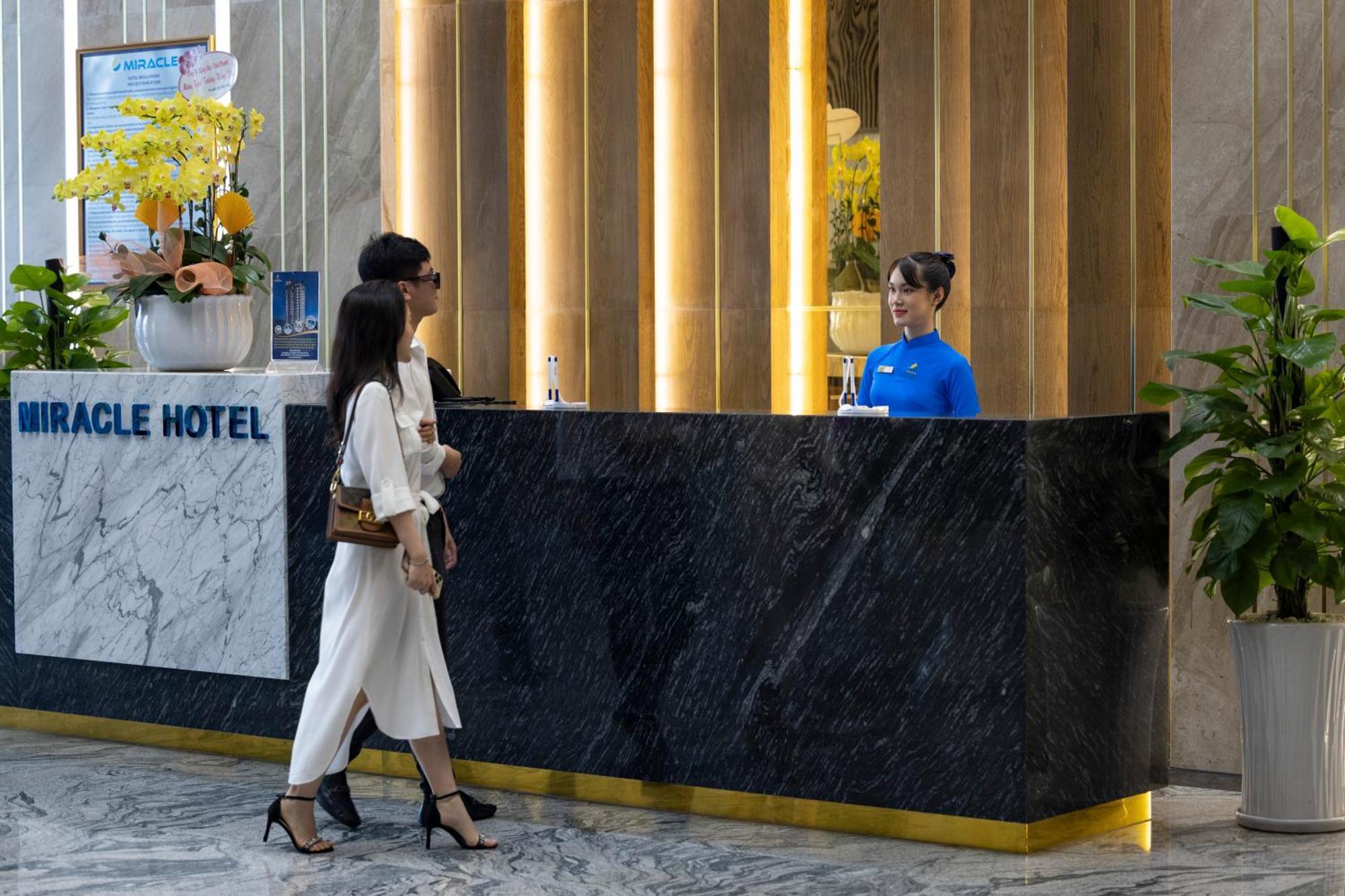 Miracle Luxury Nha Trang Exterior foto